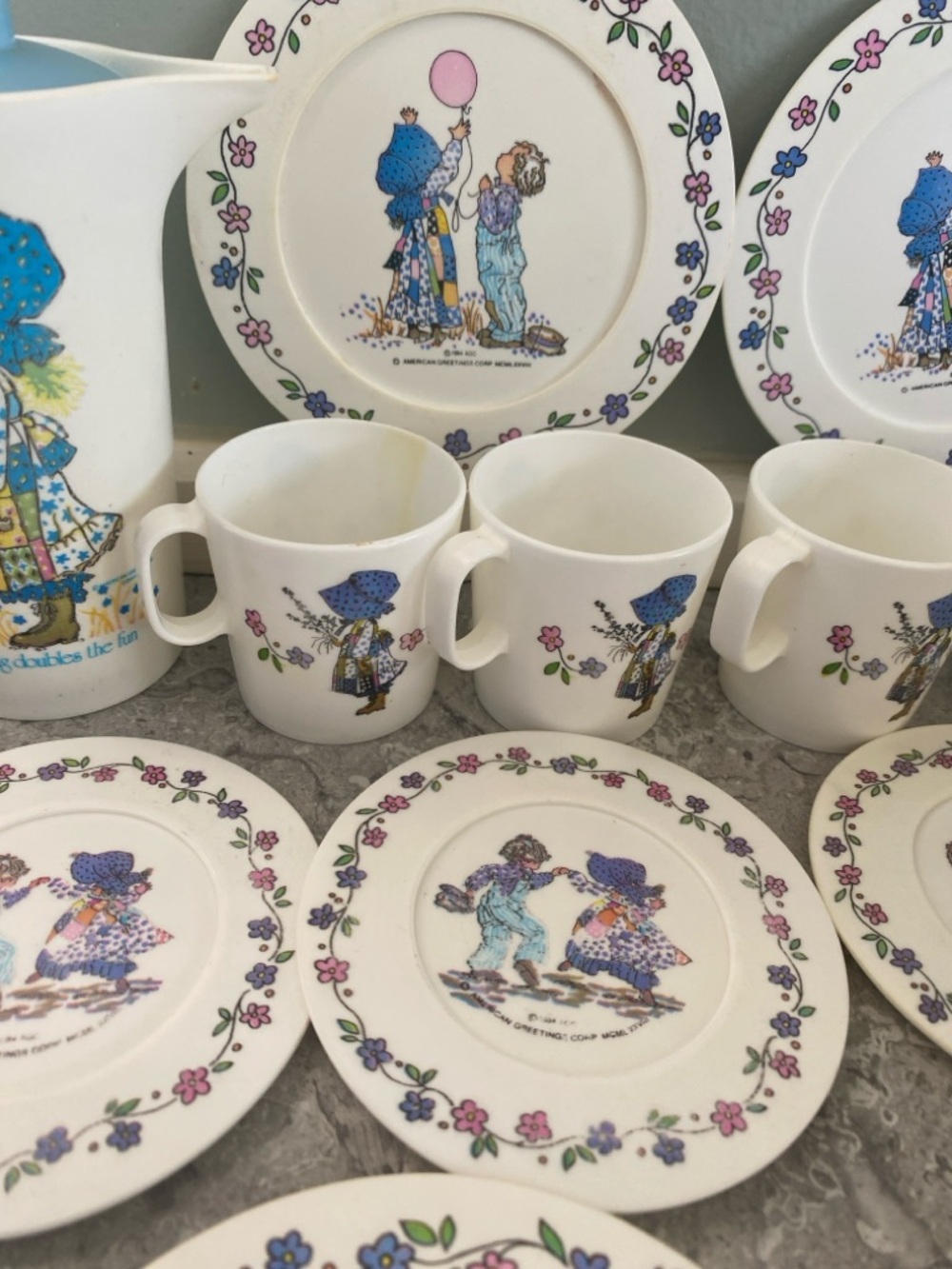 Holly Hobbie Blue & White plastic Tea Set - Picture 3 of 15